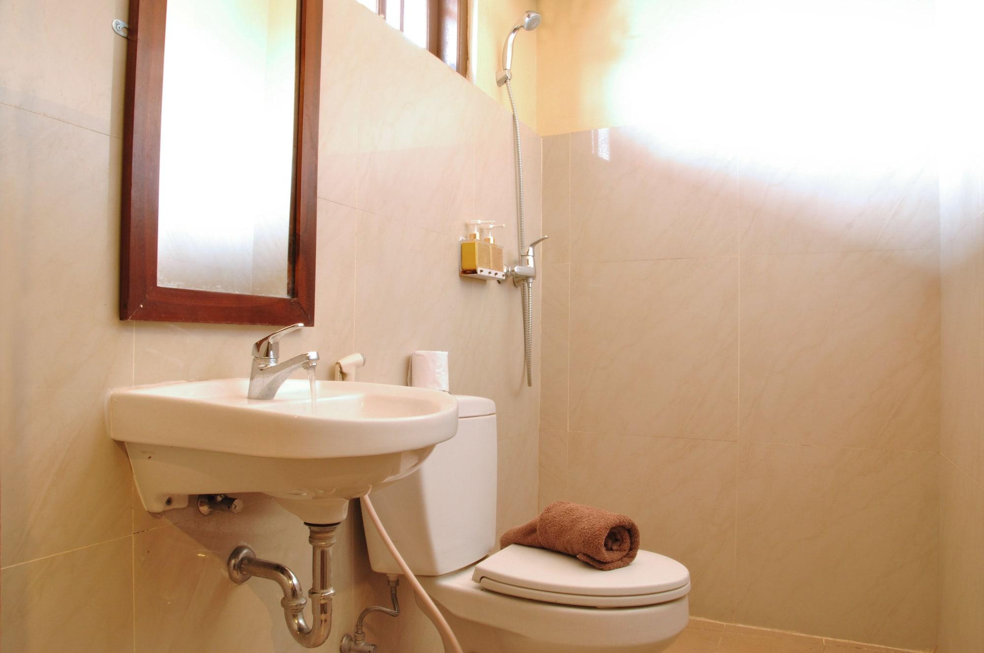 Bemo Corner Guest House Kuta Lombok Extérieur photo
