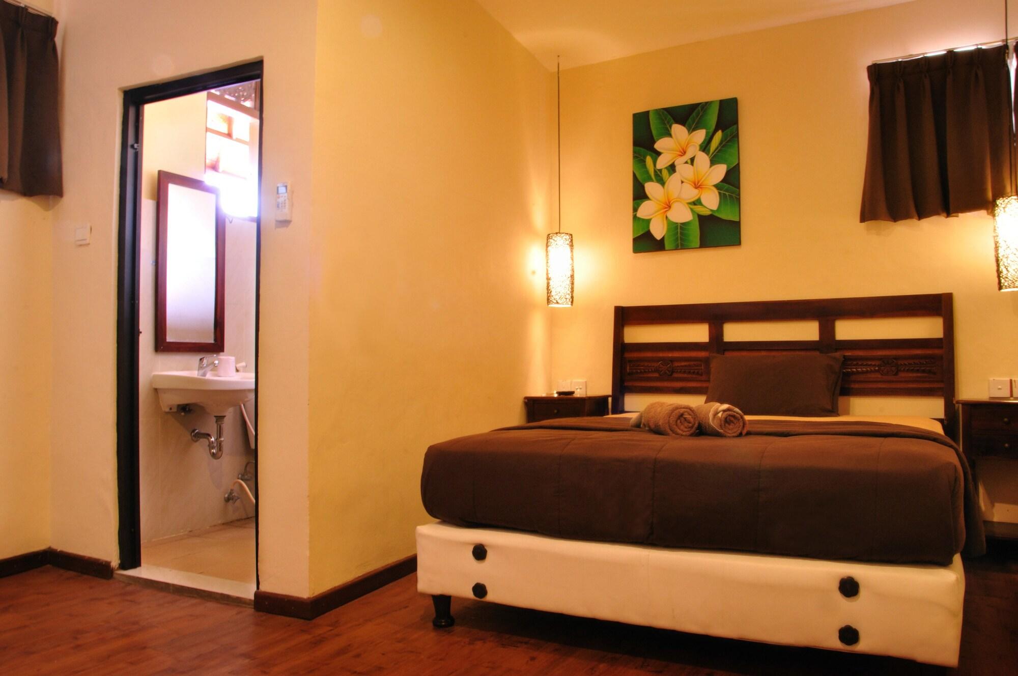 Bemo Corner Guest House Kuta Lombok Extérieur photo