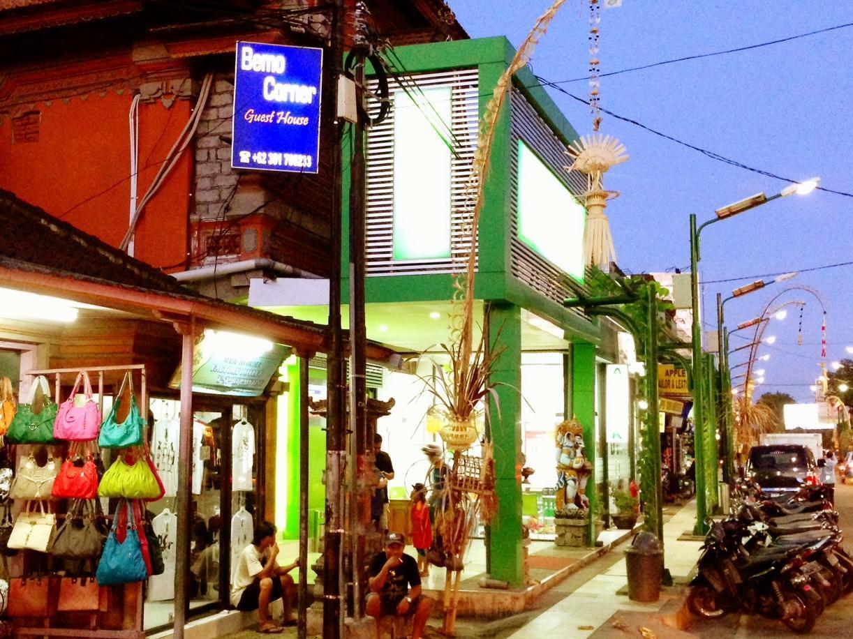 Bemo Corner Guest House Kuta Lombok Extérieur photo