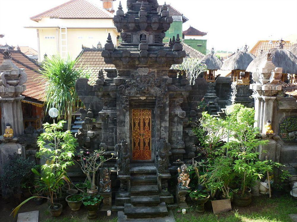 Bemo Corner Guest House Kuta Lombok Extérieur photo